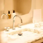Otel Maison Pic 5*