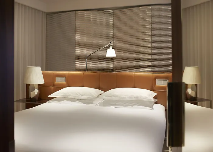 Hotell Maison Pic Valence (Drome)